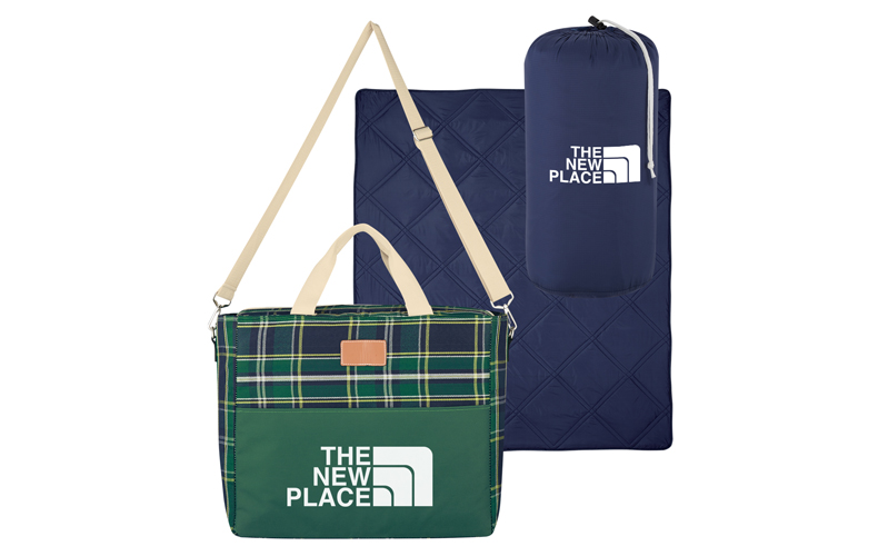 Tartan Cooler Bag With Puffy Blanket Tartan Cooler Bag With Puffy Blanket